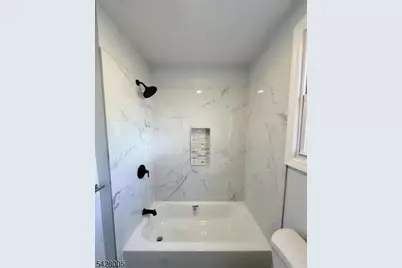 105 S 7th St, Newark, NJ 07107 - Photo 21