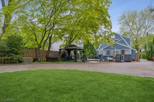 61 Burnett Terrace, Maplewood, NJ 07040 - Photo 35