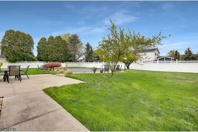 184 Stonehenge Ter, Clark Township, NJ 07066 - Photo 39