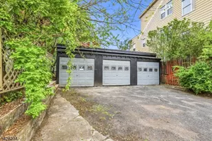 74 Lindsley Ave, Newark, NJ 07106 - Photo 29