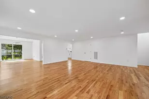 207 Lake Shore Dr, Parsippany, NJ 07034 - Photo 13