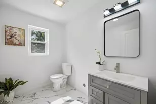 207 Lake Shore Dr, Parsippany, NJ 07034 - Photo 33