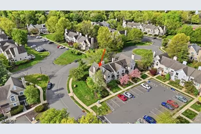 111 Dorset Ct, Hillsborough Township, NJ 08844 - Photo 5