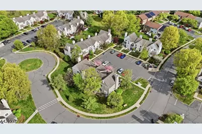 111 Dorset Ct, Hillsborough Township, NJ 08844 - Photo 3