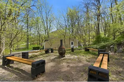 41 Crescent Dr, Byram Township, NJ 07821 - Photo 15