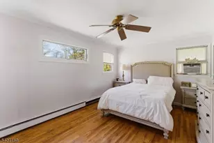 41 Crescent Dr, Byram Township, NJ 07821 - Photo 9