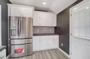 4 Emmans Rd, Roxbury Township, NJ 07852 - Photo 15