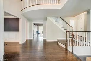 57 Mohawk Rd, Millburn, NJ 07078 - Photo 3