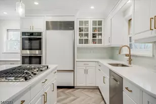 57 Mohawk Rd, Millburn, NJ 07078 - Photo 11