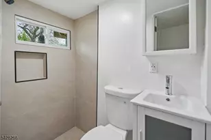 124 Highland Ave, Newark, NJ 07104 - Photo 19