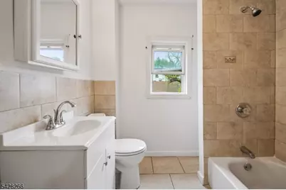 124 Highland Ave, Newark, NJ 07104 - Photo 5