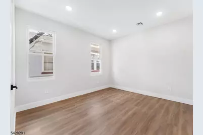 977 Sanford Ave #2, Irvington, NJ 07111 - Photo 17