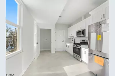 977 Sanford Ave #2, Irvington, NJ 07111 - Photo 9