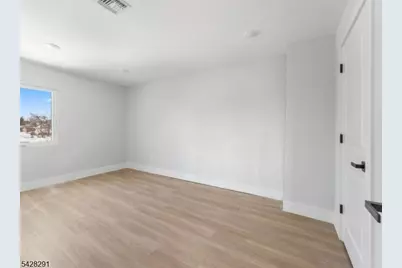 977 Sanford Ave #2, Irvington, NJ 07111 - Photo 21