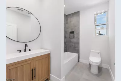 977 Sanford Ave #2, Irvington, NJ 07111 - Photo 19