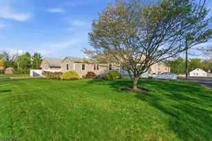 12 Driscoll St, Manville, NJ 08835 - Photo 5