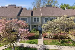 203 Knoll Way, Rocky Hill, NJ 08553 - Photo 3