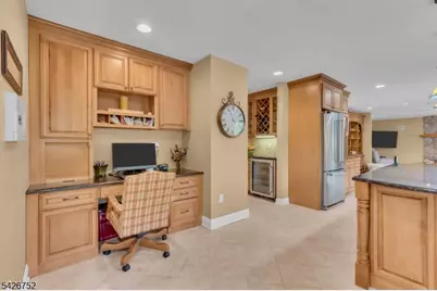 617 Van Liew Ct, Hillsborough Township, NJ 08844 - Photo 11
