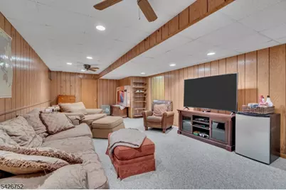 617 Van Liew Ct, Hillsborough Township, NJ 08844 - Photo 29