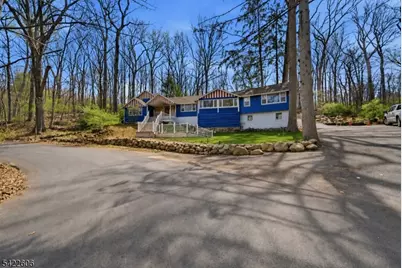 399 Springbrook Trl, Byram Township, NJ 07871 - Photo 1