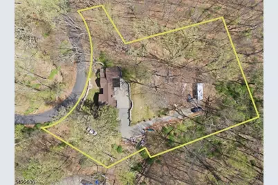 399 Springbrook Trl, Byram Township, NJ 07871 - Photo 27
