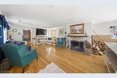 399 Springbrook Trl, Byram Township, NJ 07871 - Photo 3