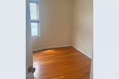 198 Van Buren St #2, Newark, NJ 07105 - Photo 15
