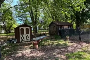 19 Valley Rd, Manalapan Township, NJ 07726 - Photo 9