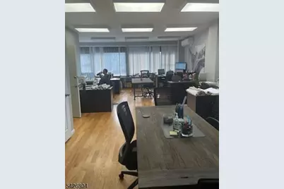 377 Bloomfield Ave, Newark, NJ 07107 - Photo 5