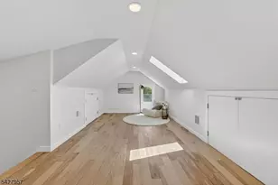 909 Ridgewood Rd, Millburn, NJ 07041 - Photo 19