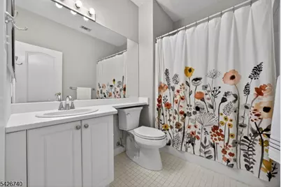 919 Burgundy Way #919, Wayne, NJ 07470 - Photo 13
