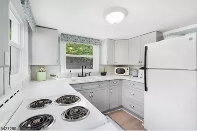81 Turtleback Road, Washington Township, NJ 07853 - Photo 13