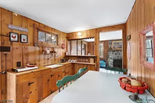 81 Turtleback Rd, Washington Township, NJ 07853 - Photo 31