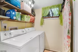 81 Turtleback Rd, Washington Township, NJ 07853 - Photo 21