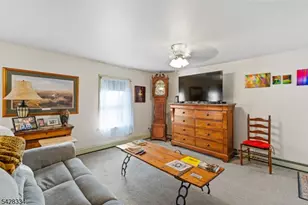 271 Quakertown Rd, Franklin Township, NJ 08867 - Photo 17