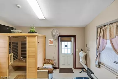 271 Quakertown Rd #2, Franklin Township, NJ 08867 - Photo 13