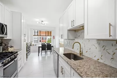214 Swathmore Dr, Nutley, NJ 07110 - Photo 11