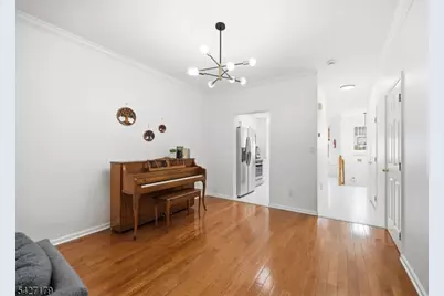 214 Swathmore Dr, Nutley, NJ 07110 - Photo 19