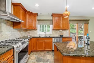 140 Shady Ln, Randolph Township, NJ 07869 - Photo 17