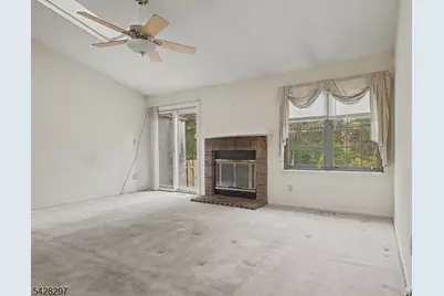 71 Bayberry Dr, Franklin Township, NJ 08873 - Photo 11