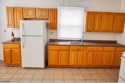 408 14th Ave, Irvington, NJ 07111 - Photo 3