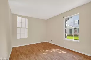 46 Stillwell Ct, Bridgewater, NJ 08807 - Photo 11