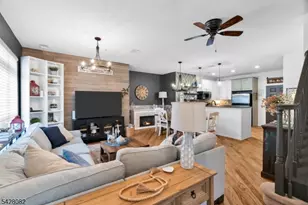 1002 Cunningham Ct, Belleville, NJ 07109 - Photo 3