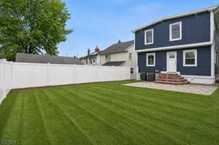 2031 Pleasant Pkwy, Union Township, NJ 07083 - Photo 19