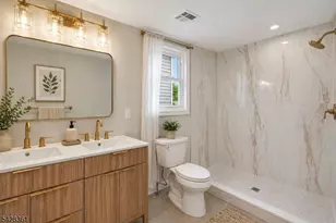 2031 Pleasant Pkwy, Union Township, NJ 07083 - Photo 9