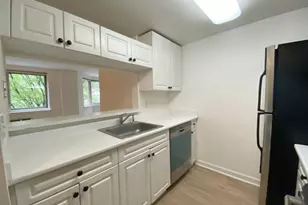 20 Second St Unit, Jersey City, NJ 07302 - Photo 3