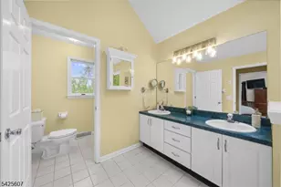 36 Jockey Hollow Rd, Bethlehem Township, NJ 08802 - Photo 23
