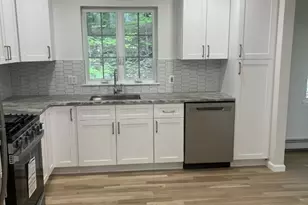 3 Undercliff Ln, Lincoln Park, NJ 07035 - Photo 5