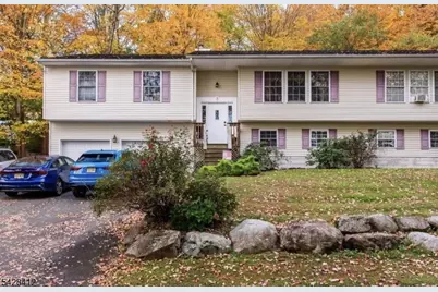 3 Undercliff Ln, Lincoln Park, NJ 07035 - Photo 1