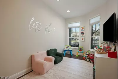 10 Loft Dr, Bridgewater Twp., NJ 08836 - Photo 11